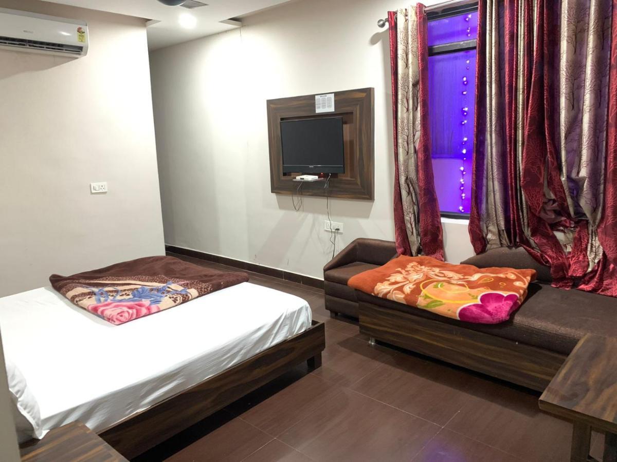 Hotel Sukhman Residency Амритсар Екстериор снимка
